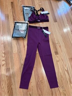 Adam Selman Sport Bonded Active Leggings and Bonded Active V-Neck Bra